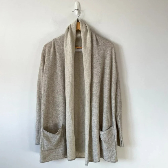 Aritzia Babaton Beekman Cashmere Wool Cardigan Sweater Grey Oatmeal Sz Medium - Picture 3 of 8